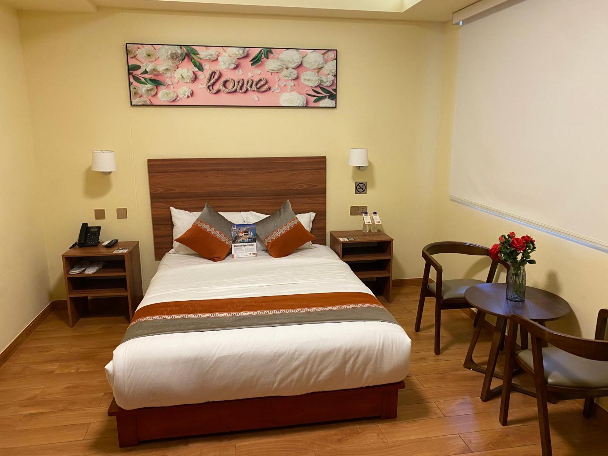Sm Hotel Plus Lima Kültér fotó